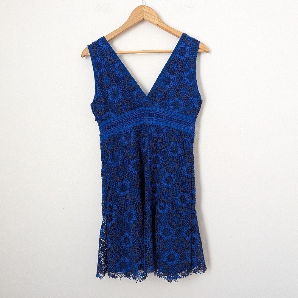 Sandro royal navy blue crochet lace floral cut out waist sleeveless mini dress - Picture 6 of 7